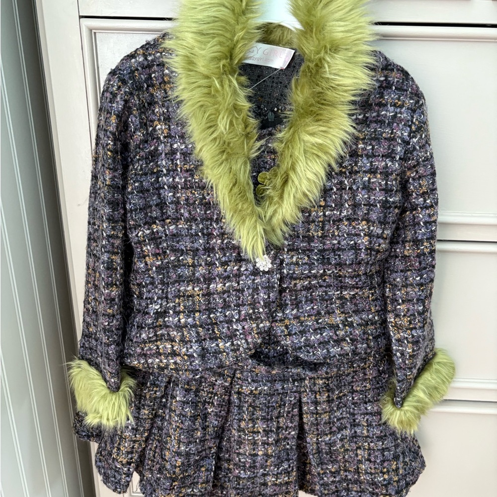 Nwt Greggy Girl 2 piece Chic Tweed Jacket and dress  Set with Faux Fur Trim sz 4